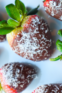 vegan chocolate covered strawberries, low-fat, oil-free