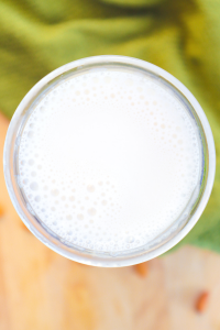 How to Make Almond Milk