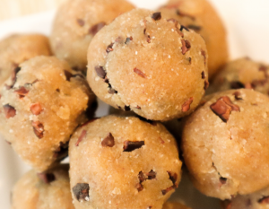 Chocolate Chip Cookie Dough Bites (Vegan, Oil-Free, Gluten-Free)