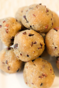Chocolate Chip Cookie Dough Bites (Vegan, Oil-Free, Gluten-Free)